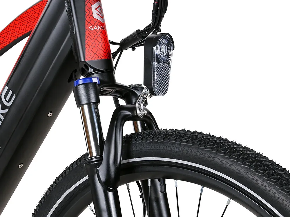 Luz delantera y reflectores de seguridad