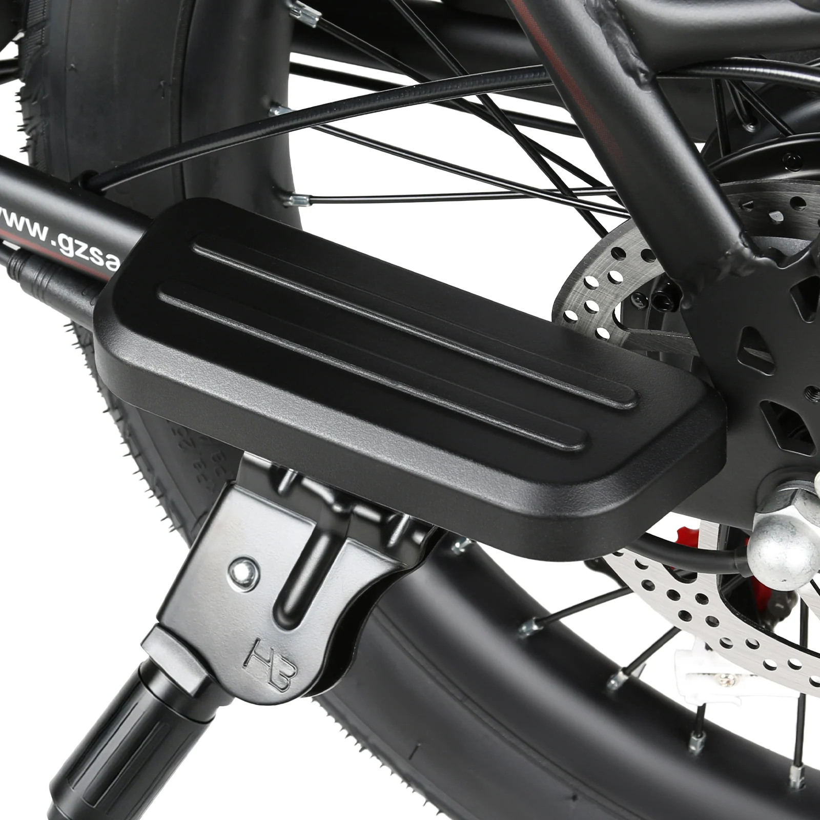 Detalle del reposapiés trasero de la SAMEBIKE CY20 Pro-FT